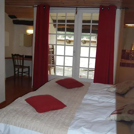 L'ecluse Au Soleil Holiday home Sougraigne